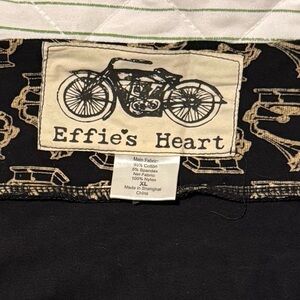 Effie's Heart Black  XL Skirt with Cream Victrolas